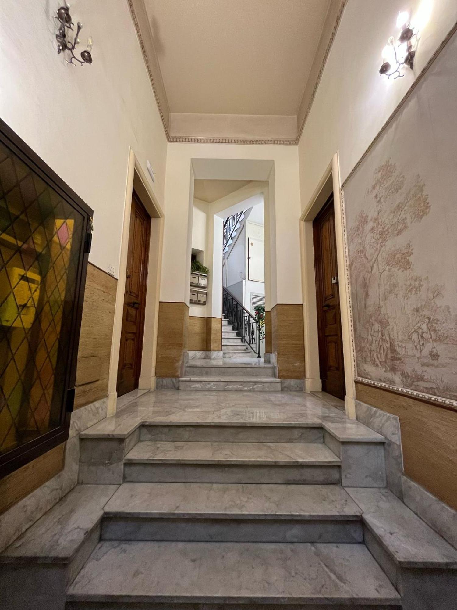 Palazzo Vitrano - Tourist Apartment كاتانيا المظهر الخارجي الصورة