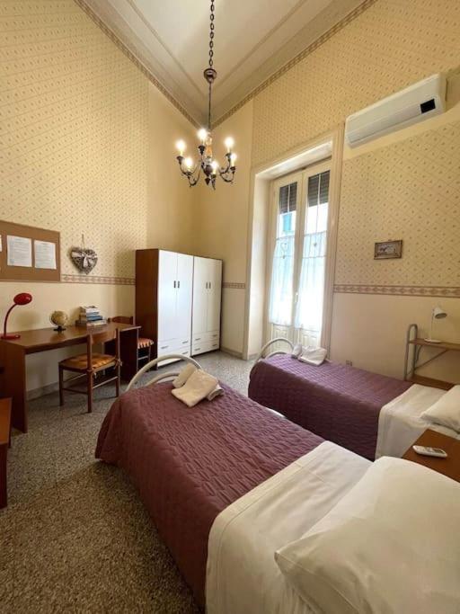 Palazzo Vitrano - Tourist Apartment كاتانيا المظهر الخارجي الصورة
